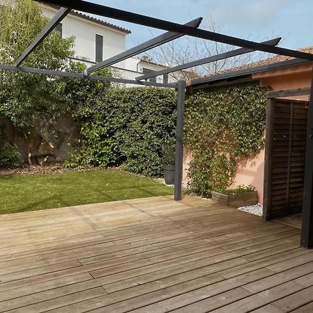 Maison 5 Personnes Bord De Avec Jardin Amenage *