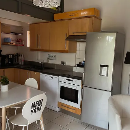Maison 5 Personnes Bord De Avec Jardin Amenage Holiday home