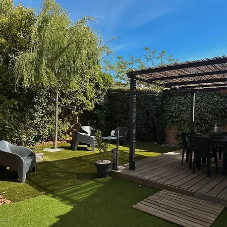 Maison 5 Personnes Bord De Avec Jardin Amenage *