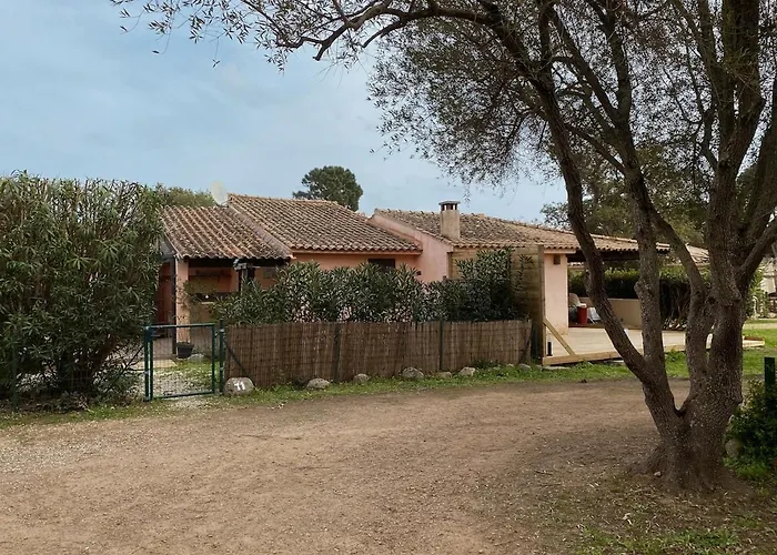 Semesterbostad Maison 4p Bord De Avec Jardin